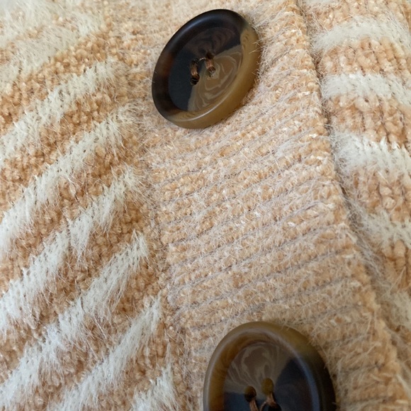 Select + Trend Cream & Peach Chevron Like Pattern Cardigan Sweater Size … - Picture 13 of 13